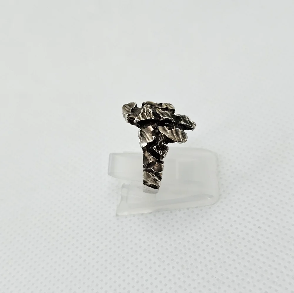 Rare Vintage Brutalist Sterling Silver Ring Size 7!